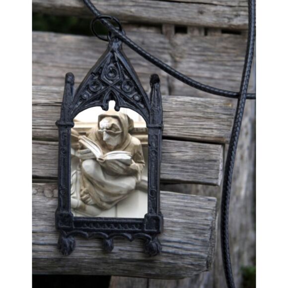 Reading Gargoyle Pendant Stone Cathedral Gothic Archway Necklace Book - Picture 1 of 3
